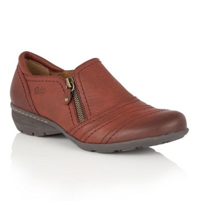 Lotus Red Relife 'Kaley' casual shoes